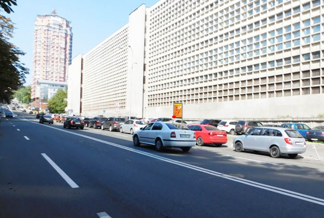 Сітілайт 1.2x1.8,  Кловський узвіз, 7