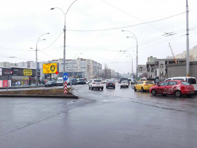 Щит 6x3,  Героїв Дніпра вул. 43-В, (5,76х2,86)