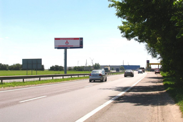 Суперборд 12x4, В'їзд до Києва, з боку Чернігова, виїзд на Бровари, від котедж.городка Княжичі Суперборд 12x4, В'їзд до Києва, з боку Чернігова, виїзд на Бровари, від котедж.городка Княжичі