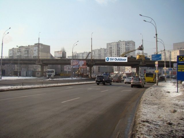 Міст 8x2,  Шляхопровід на перетині просп. Науки та магістралі безперервного руху, до Московської площі