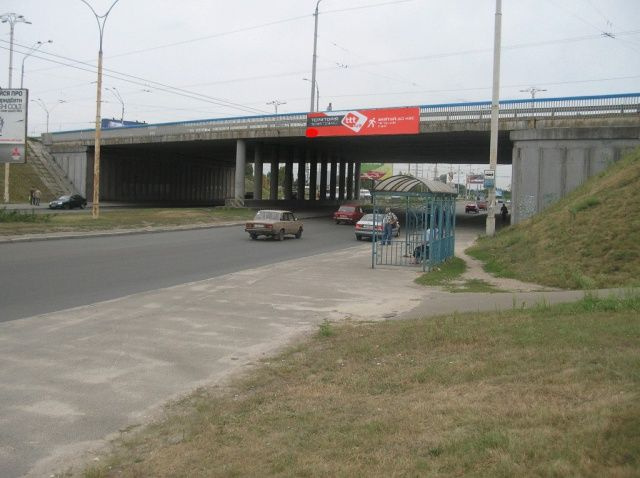 Міст 8x2,  Героїв Сталінграда пр. / Бандери пр., від масиву Оболонь