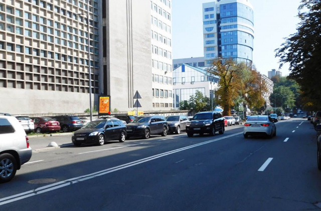 Сітілайт 1.2x1.8,  Кловський узвіз, 7